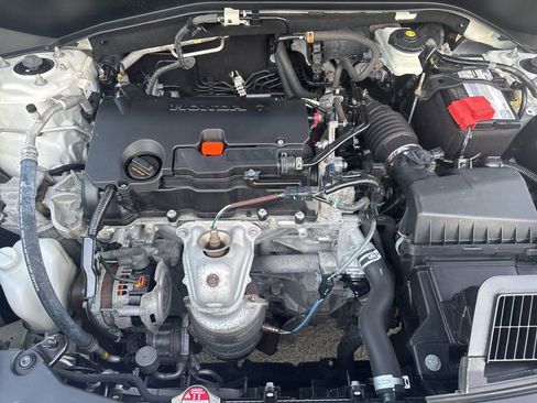 Used 2023 Honda HR-V Sport image 52