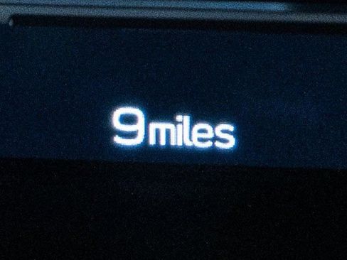 New 2025 Toyota GR86 Premium image 24