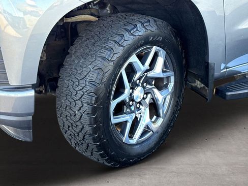 Used 2021 Chevrolet Silverado 1500 High Country image 24