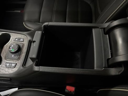 Used 2023 GMC Acadia Denali w/ Denali Technology Package AWD/4WD image 67
