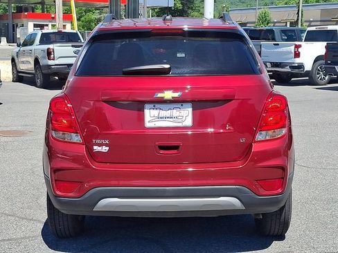 Certified 2019 Chevrolet Trax LT FWD image 5