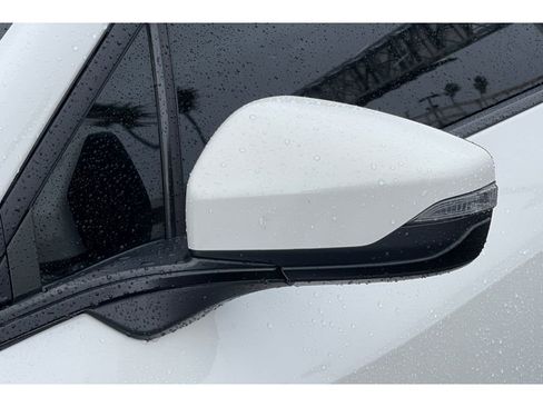 Certified 2023 Subaru Legacy Premium image 18