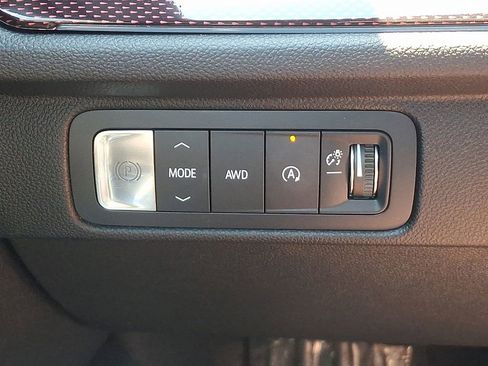 Certified 2024 Chevrolet Traverse RS AWD/4WD image 23