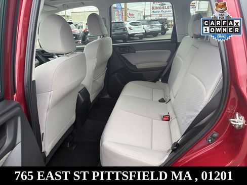 Used 2018 Subaru Forester 2.5i Premium w/ All-Weather Package image 14