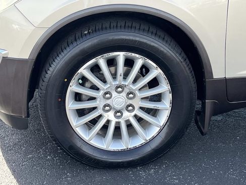 Used 2012 Buick Enclave Leather image 12