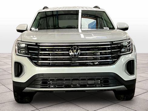 New 2026 Volkswagen Atlas SE image 5