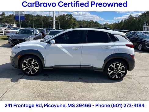 Used 2023 Hyundai Kona Limited image 3