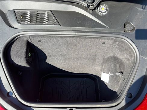 Used 2023 Chevrolet Corvette Stingray Premium Cpe w/ Battery Protection Package RWD image 26