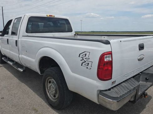 Used 2012 Ford F250 XL w/ PWR Equipment Group AWD/4WD image 2