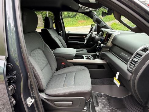 New 2026 RAM 1500 Big Horn AWD/4WD image 19