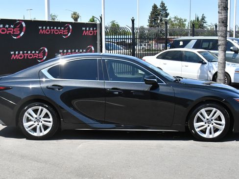 Used 2021 Lexus IS 300 w/ Comfort Package RWD image 9