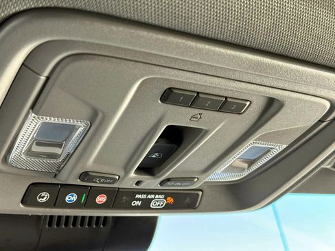 Used 2023 GMC Sierra 1500 Denali w/ Technology Package image 27