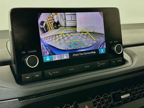 Used 2024 Honda Accord EX image 12