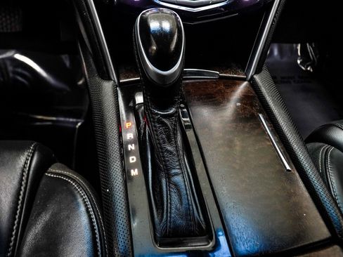 Used 2019 Cadillac XTS Luxury image 18