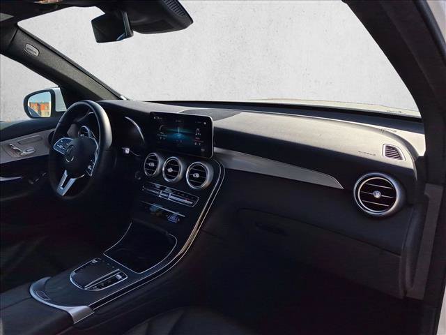 Used 2022 Mercedes-Benz GLC 300 image 20