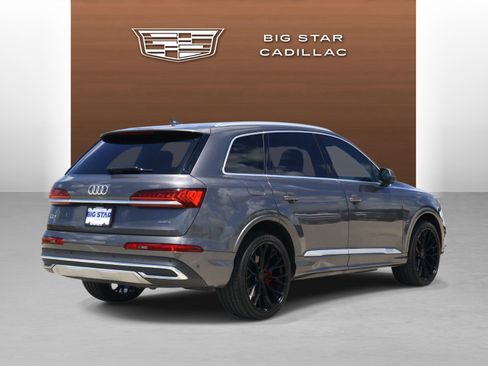 Used 2023 Audi Q7 3.0T Premium Plus w/ Premium Plus Package AWD/4WD image 5