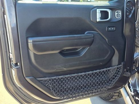 Used 2020 Jeep Wrangler Rubicon image 16