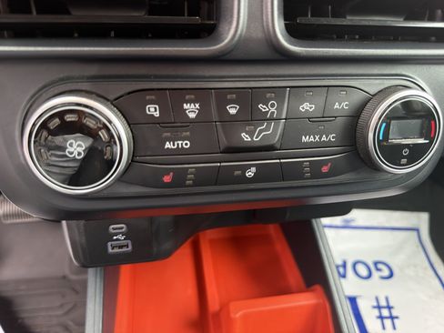 Used 2022 Ford Maverick XLT w/ Equipment Group 300A Standard AWD/4WD image 9