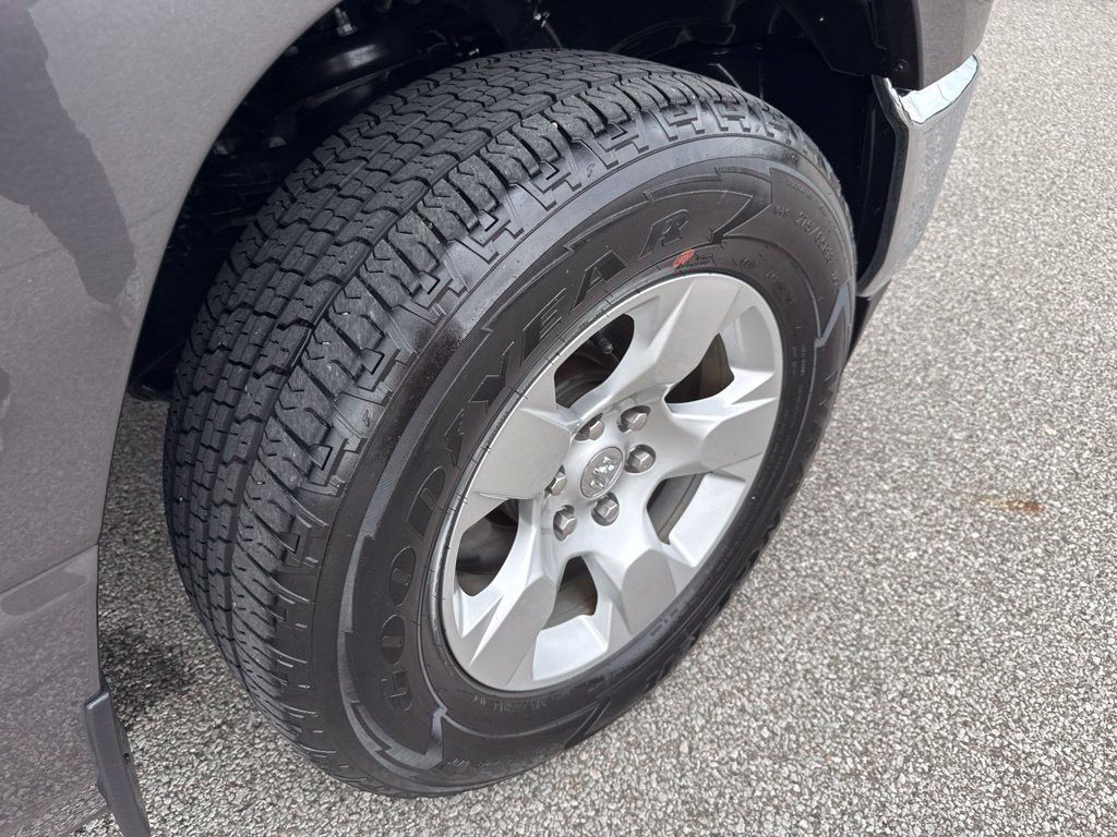 Used 2023 RAM 1500 Big Horn AWD/4WD image 48