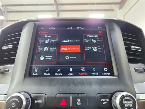 Used 2020 RAM 3500 Laramie image 21