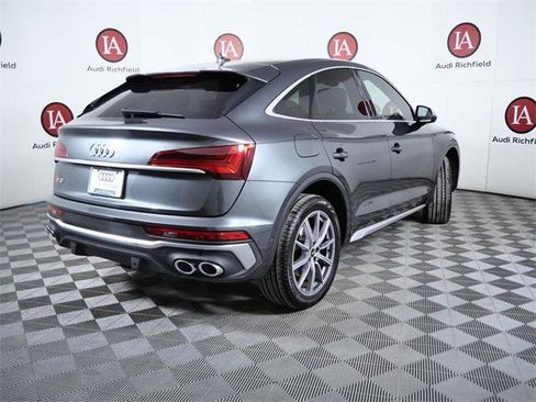 Used 2022 Audi SQ5 Prestige w/ Prestige Package image 8