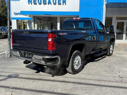 Used 2022 Chevrolet Silverado 2500 LT w/ Convenience Package image 5