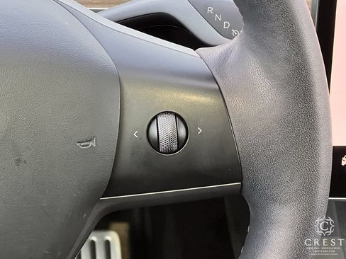Used 2023 Tesla Model Y Performance AWD/4WD image 13