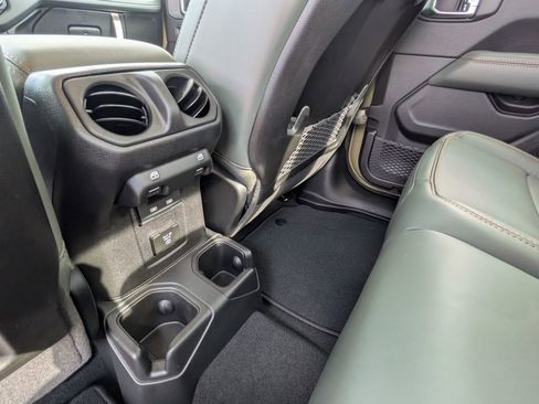 New 2026 Jeep Gladiator Mojave image 29