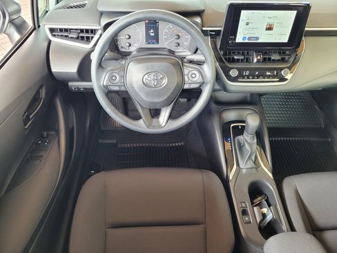 Certified 2025 Toyota Corolla LE w/ Convenience Package FWD image 19
