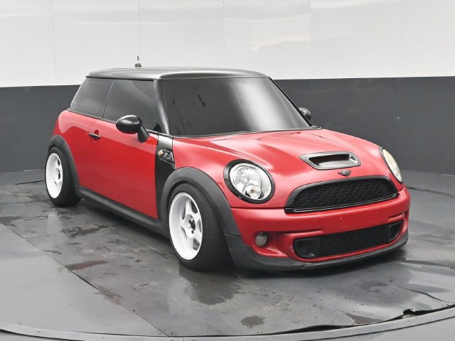 Used 2013 MINI Cooper S FWD image 1