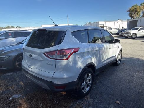 Used 2013 Ford Escape SE FWD image 4