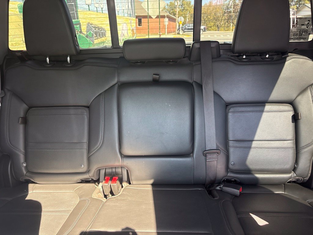 Used 2023 GMC Sierra 2500 Denali w/ Denali Ultimate Package AWD/4WD image 22