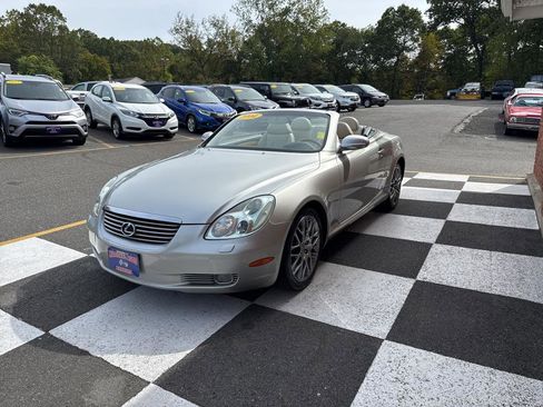 Used 2004 Lexus SC 430 Convertible image 5