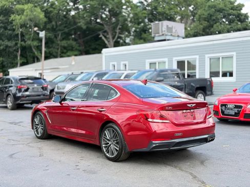 Used 2019 Genesis G70 2.0T Advanced RWD image 4