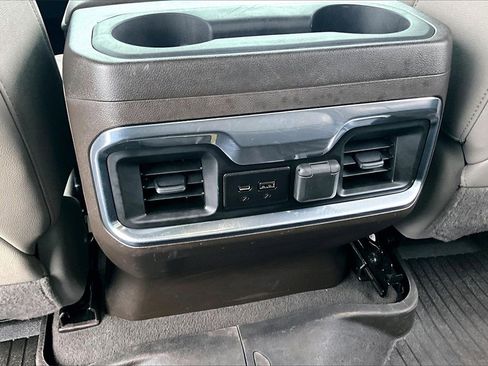 Used 2022 Chevrolet Silverado 1500 LTZ w/ LTZ Premium Package image 34