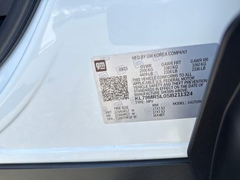 Certified 2025 Chevrolet TrailBlazer LT AWD/4WD image 27
