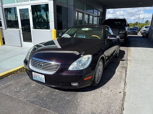 Used 2003 Lexus SC 430 Convertible image 3