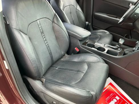 Used 2018 Kia Optima EX w/ Premium Package image 22