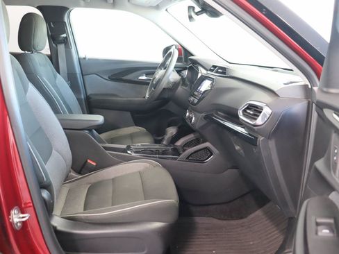 Used 2021 Chevrolet TrailBlazer LT w/ Convenience Package FWD image 18
