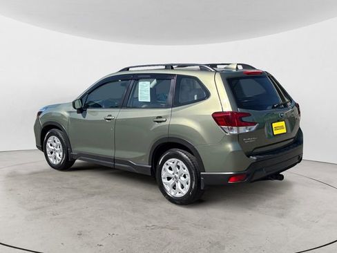 Used 2021 Subaru Forester AWD/4WD image 3