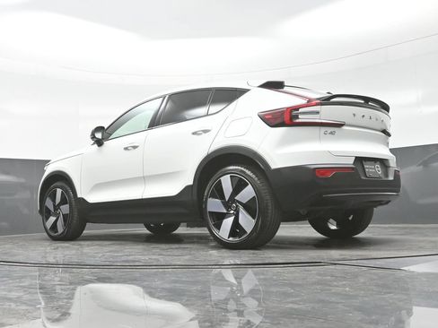 Used 2023 Volvo C40 P8 Recharge Plus w/ Climate Package AWD/4WD image 29