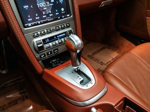 Used 2005 Porsche 911 Carrera S RWD image 25