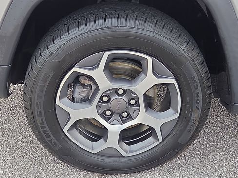 Used 2022 Jeep Compass Trailhawk image 7