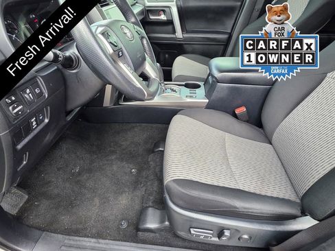 Used 2024 Toyota 4Runner SR5 AWD/4WD image 7