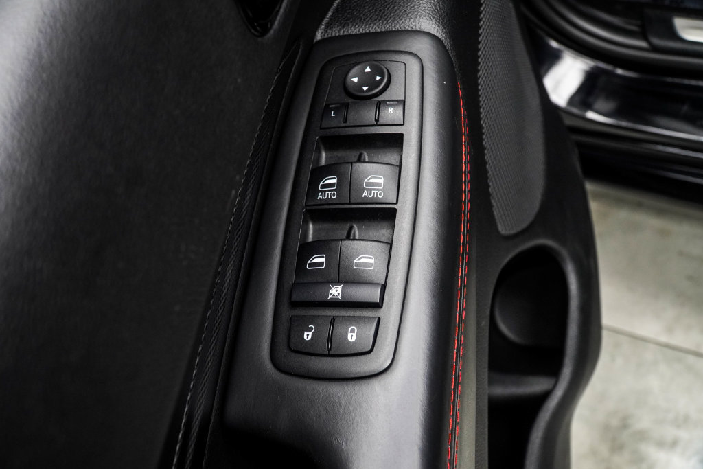 Used 2025 Dodge Durango R/T AWD/4WD image 39