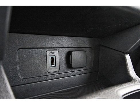 Used 2019 Ford Escape S image 27