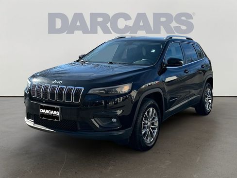 Used 2019 Jeep Cherokee Latitude Plus image 3