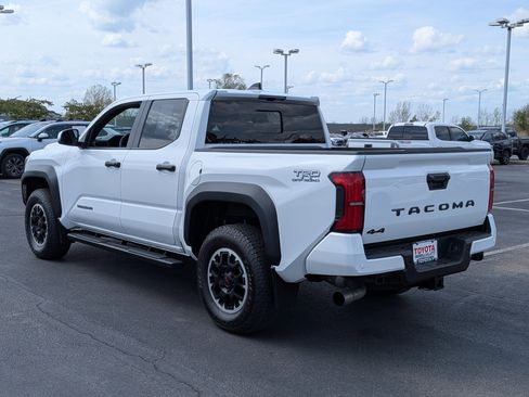 Used 2024 Toyota Tacoma TRD Off-Road w/ TRD Off Road Upgrade Package AWD/4WD image 6