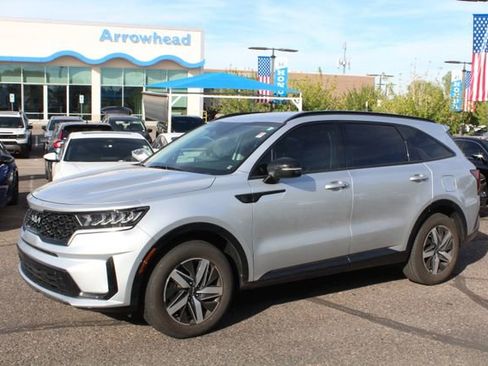 Used 2022 Kia Sorento S image 1