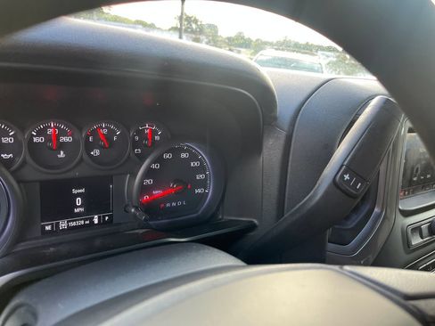 Used 2021 Chevrolet Silverado 1500 W/T w/ WT Value Package AWD/4WD image 25
